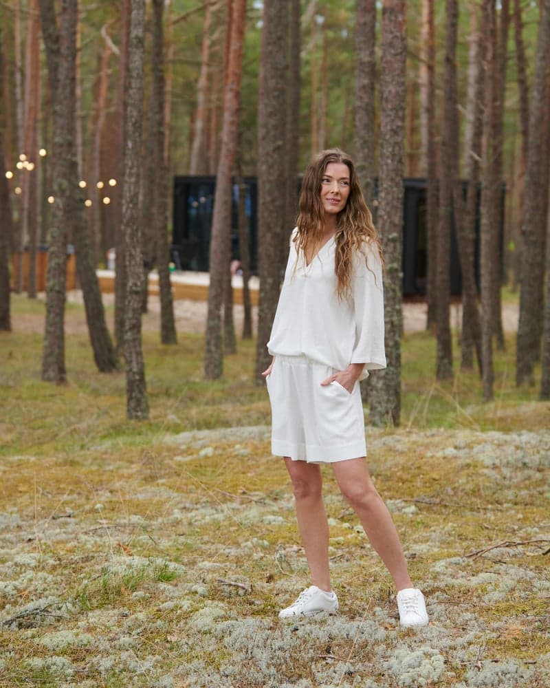 Cruising Around Shorts in White