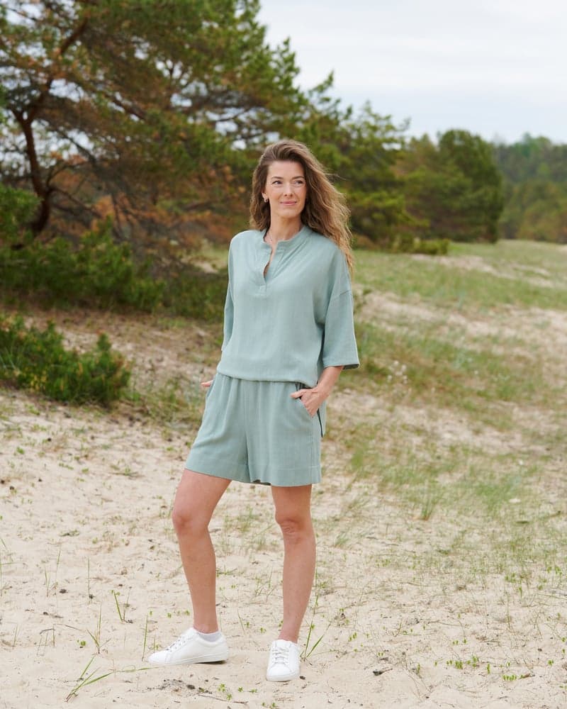 Feel Good Blouse in Old Green