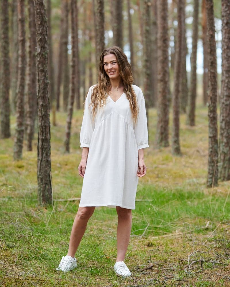 Slow Waves Dress in White