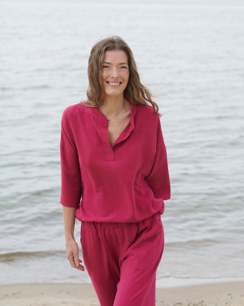 Feel Good Blouse in Berry Pink