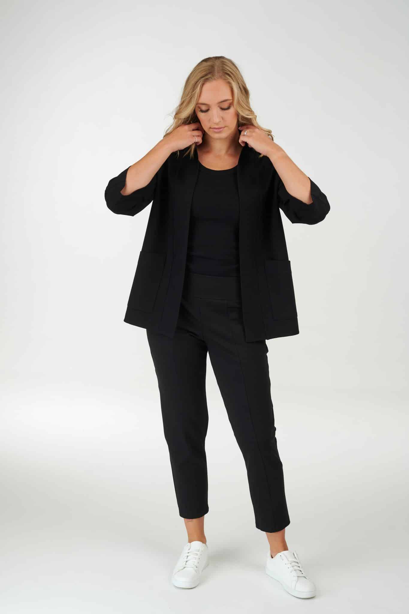 On the Go Jacket - in Black from UMU