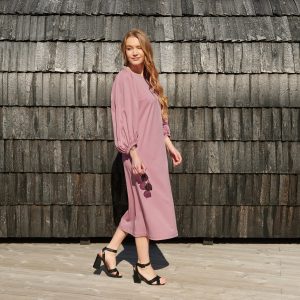 Roosa kleit Drama Queen