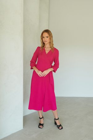 Fuksiaroosa kleit That's A Wrap