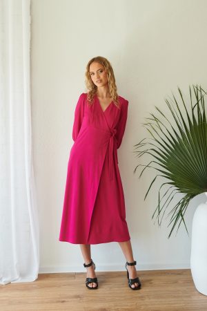 Fuksiaroosa kleit That's A Wrap